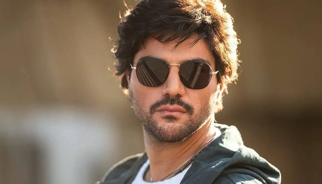 سینا مهراد