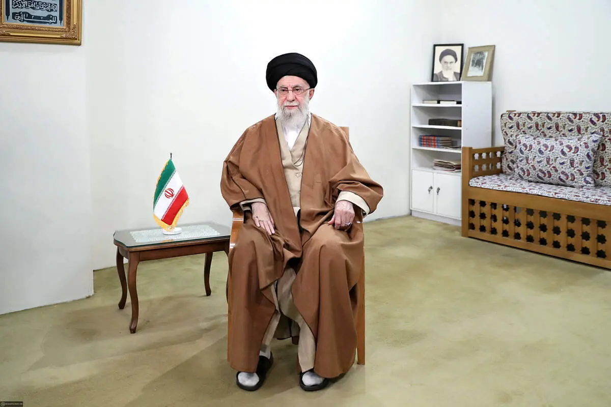 رهبر انقلاب سال ۱۴۰۴ را سرمایه‌گذاری برای تولید نام‌گذاری کردند