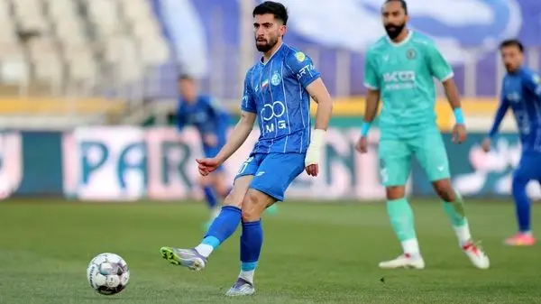  اشتباه بزرگ در دیدار استقلال و پیکان؛ آیا حق پیکان پایمال شد؟