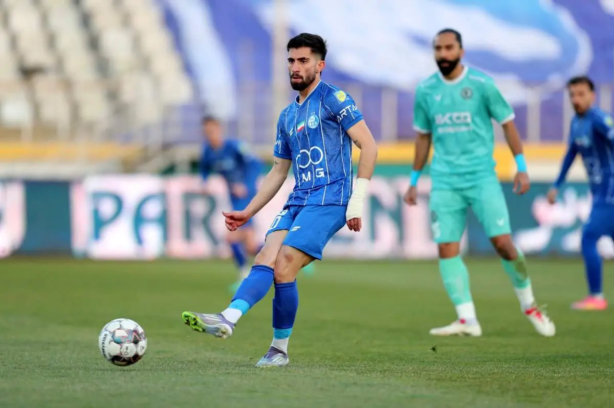  اشتباه بزرگ در دیدار استقلال و پیکان؛ آیا حق پیکان پایمال شد؟