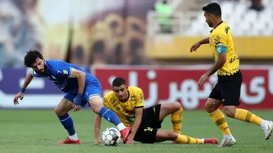 بازگشت ملی‌پوش ازبک به حمع آبی‌ها هنوز در هاله‌ای از ابهام است