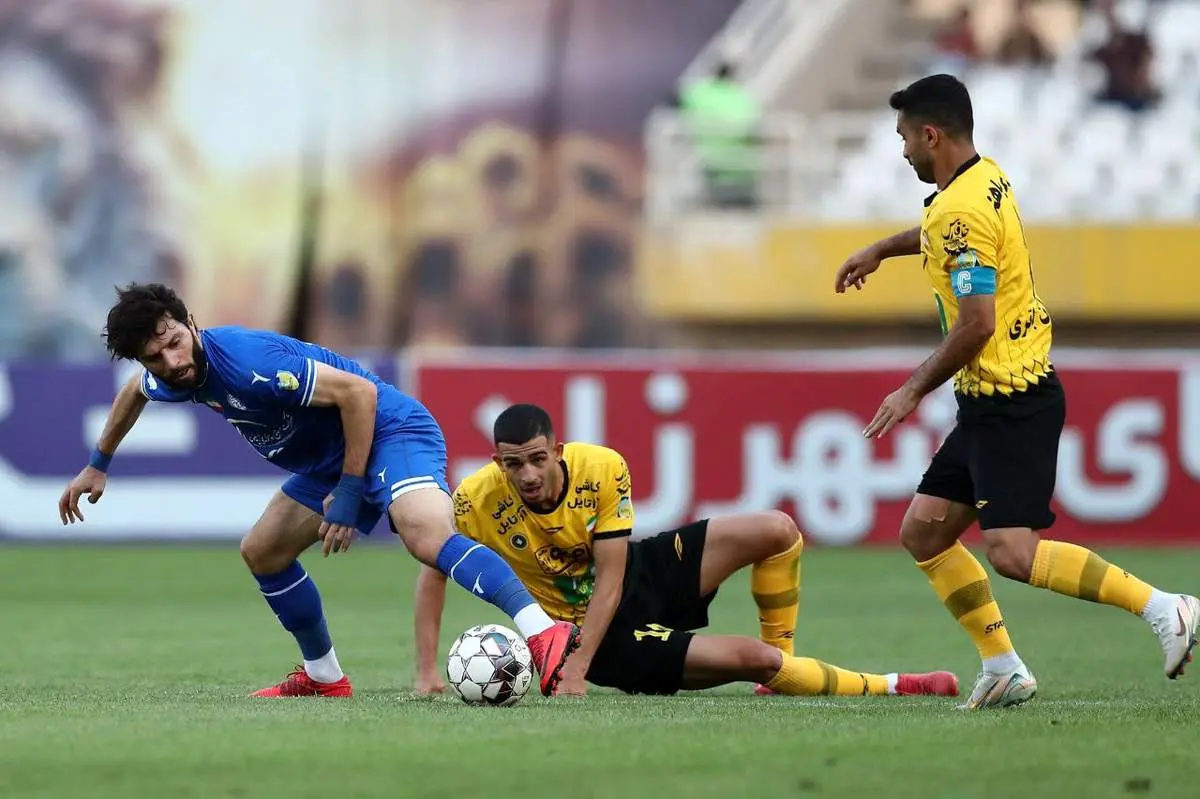 بازگشت ملی‌پوش ازبک به حمع آبی‌ها هنوز در هاله‌ای از ابهام است