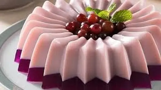 آیا خوردن ژله واقعا باعث چاقی صورت می‌شود؟ + پاسخ رسمی