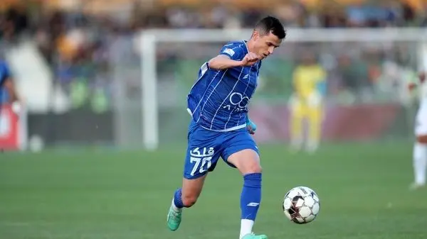 کری جدید پرسپولیسی‌ها علیه استقلال: صدرنشینی با پنالتی!