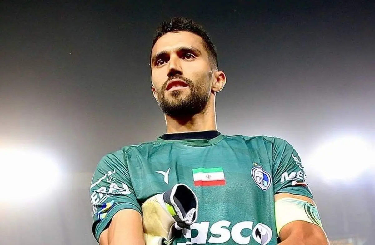 حسینی پول گرفت و در استقلال ماند!