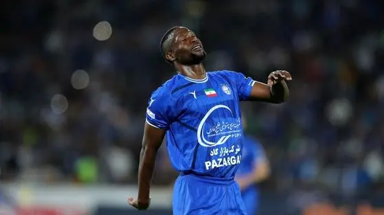 مسعود جوما؛ مهاجم پرحاشیه ماندنی شد؟