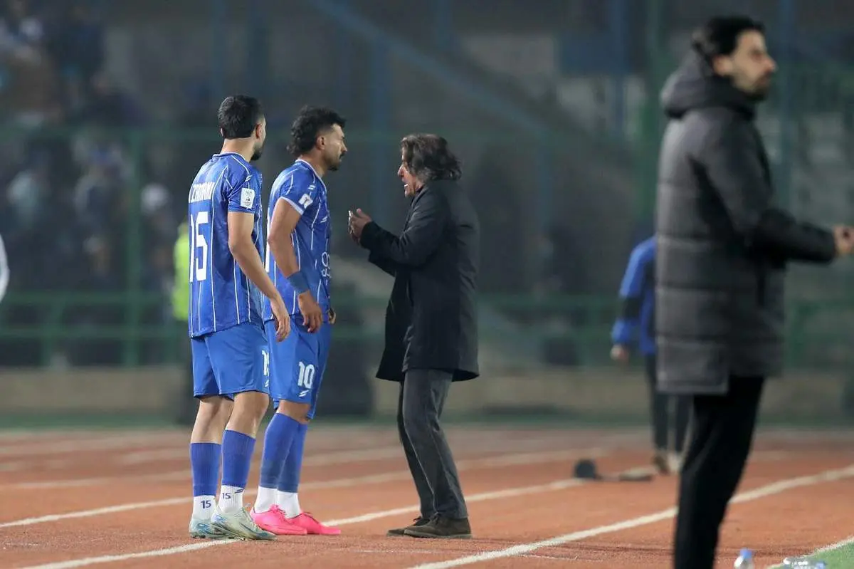 رضاییان: من همینم، در قرارداد من سلام علیک نوشته نشده است