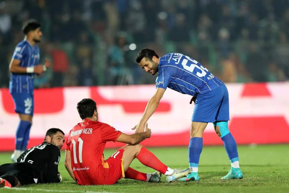 ساعت بازی‌های هفته هجدهم لیگ برتر/ بازی تیم‌های استقلال - فولاد و تراکتور - آلومینیوم چه ساعتی است؟