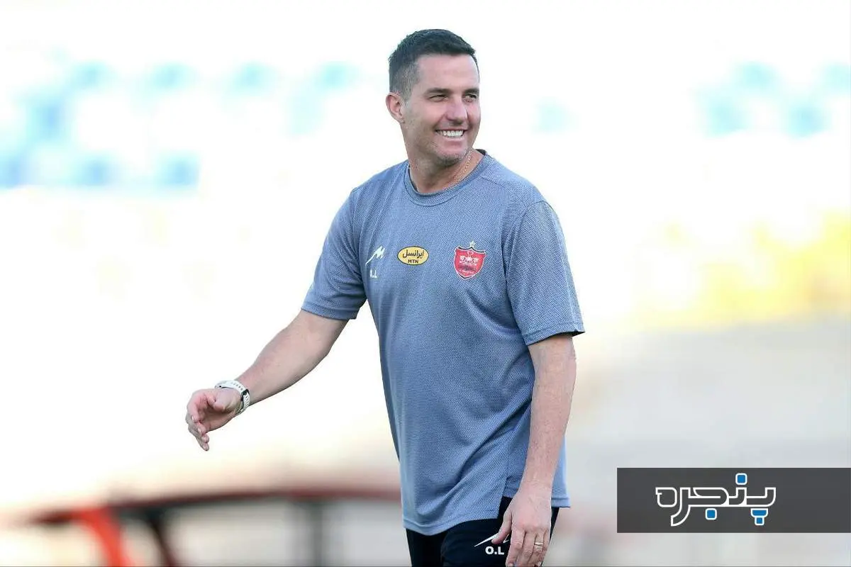 خبر بد برای هاشمیان: سرمربی سابق آماده نشستن روی نیمکت پرسپولیس