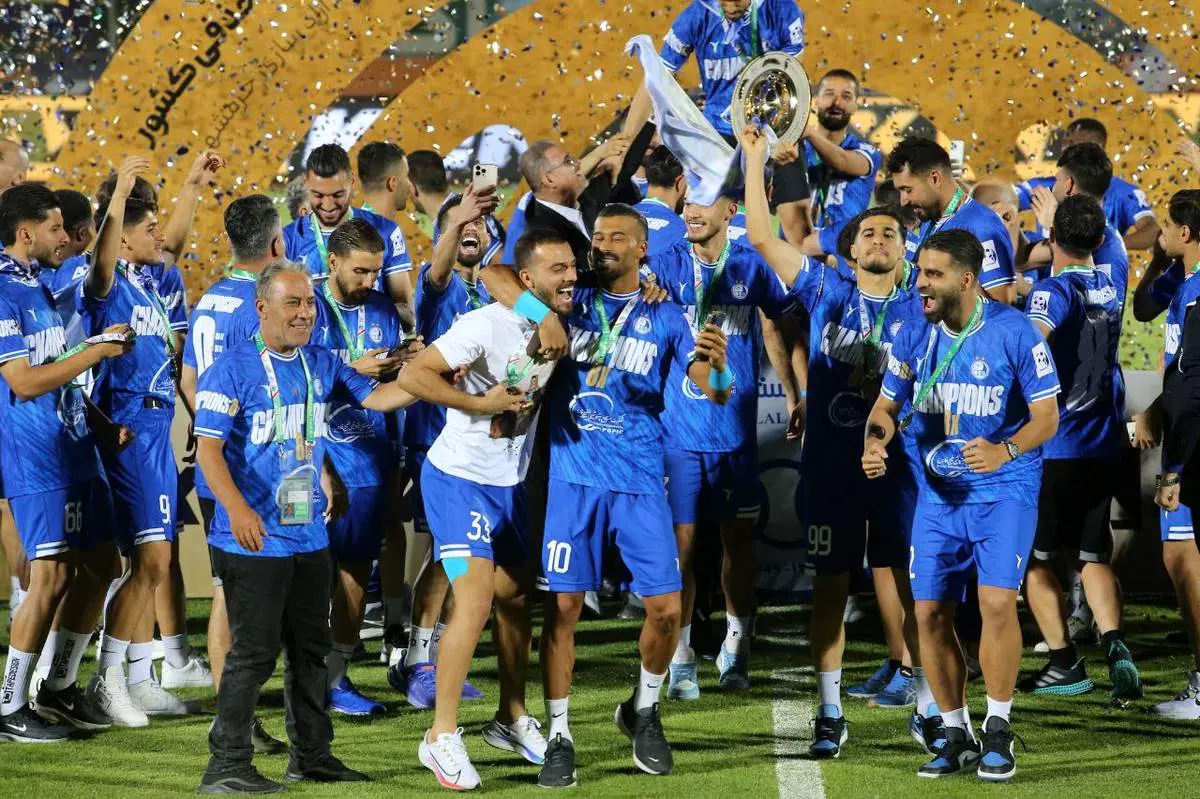 بمب احتمالی استقلال در نقلوانتقالات؛ مهاجم سرشناس کامرونی فردا وارد تهران میشود
