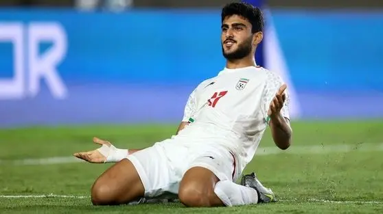 آیا رضا غندی‌پور تغییر تابعیت می‌دهد؟