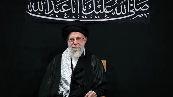 رهبر انقلاب: وجود روحیه و آمادگی مقابله با قدرتی همچون آمریکا و سگ زنجیری آن رژیم صهیونیستی، بسیار ارزشمند است