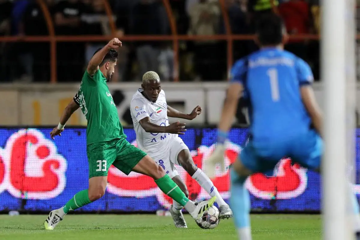 اعتراض بازیکن خارجی تیم استقلال: دیگر اعتماد به نفس ندارم!