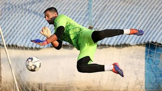 بیانی: این بازیکن را زودتر اخراجش کنید