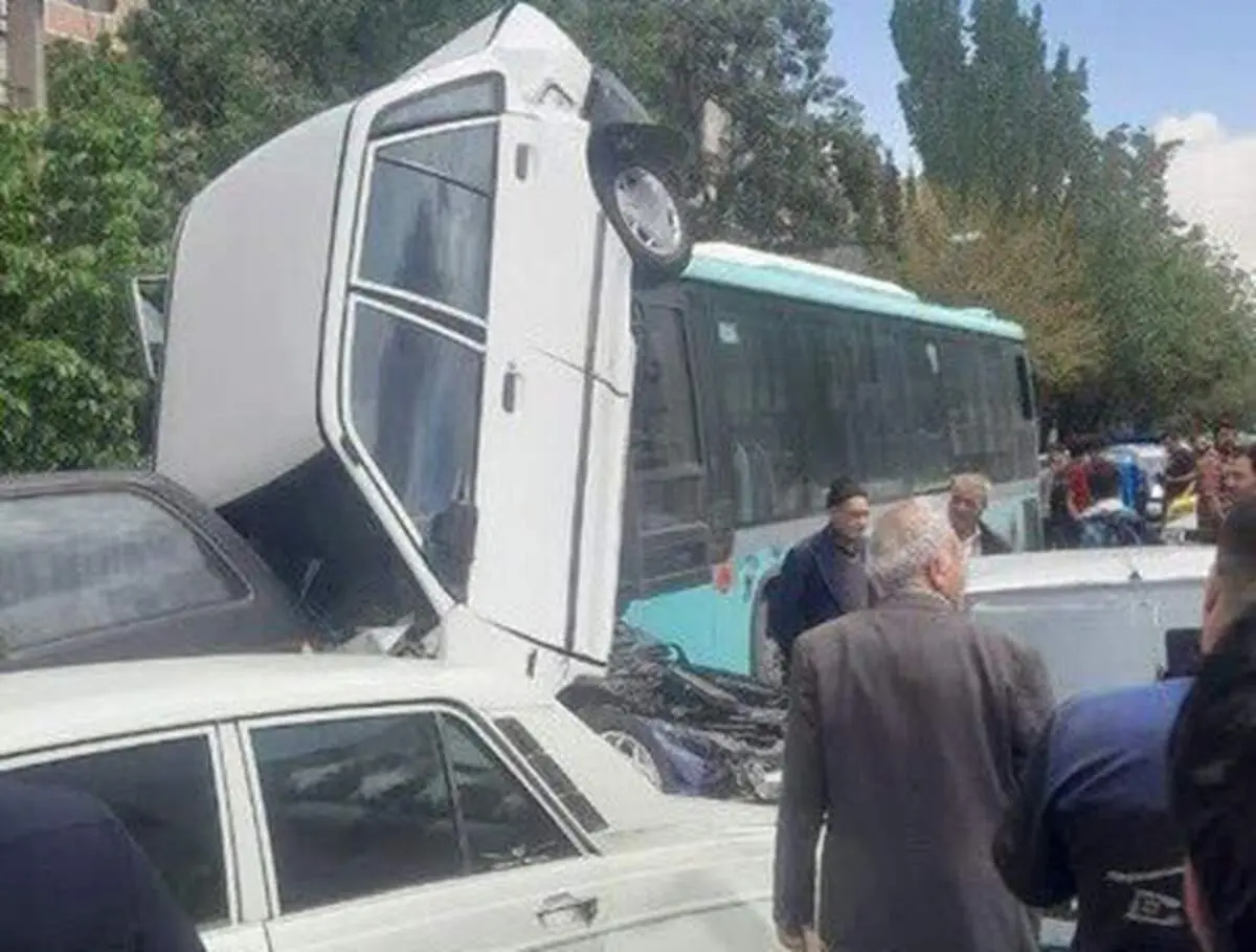 ویدیو / تصادف وحشتناک در تبریز پس از ترمز بریدن اتوبوس