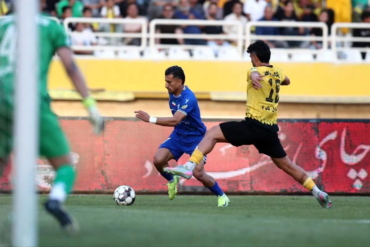 بحران دروازه سپاهان؛ فقط یک دروازه‌بان در بازی با استقلال حاضر است!