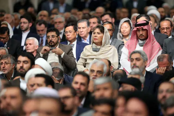 مراسم تنفیذ حکم ریاست جمهوری مسعود پزشکیان توسط رهبر انقلاب