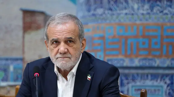 پزشکیان با انتقاد تند: بساط بودجه‌های بی‌حاصل باید جمع شود!