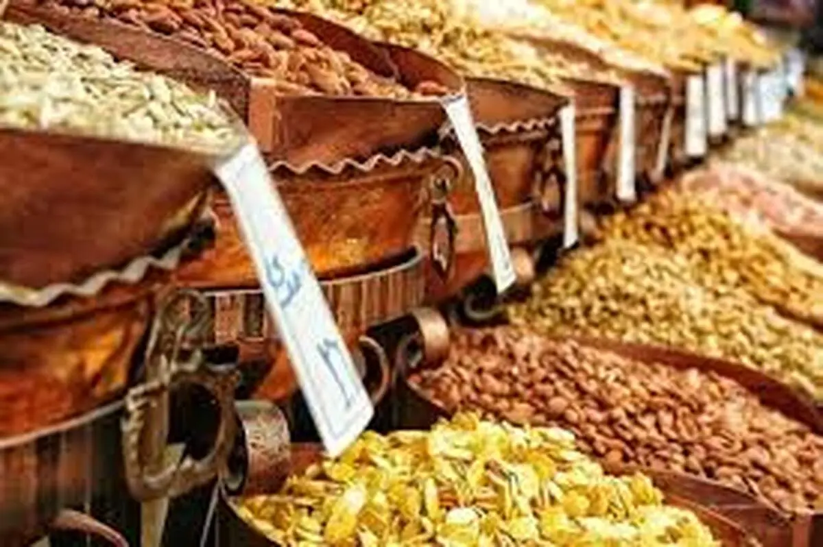 افزایش ۱۰۰ درصدی قیمت آجیل شب یلدا؛ سفره‌ها کوچک‌تر و فروش نصف شد!