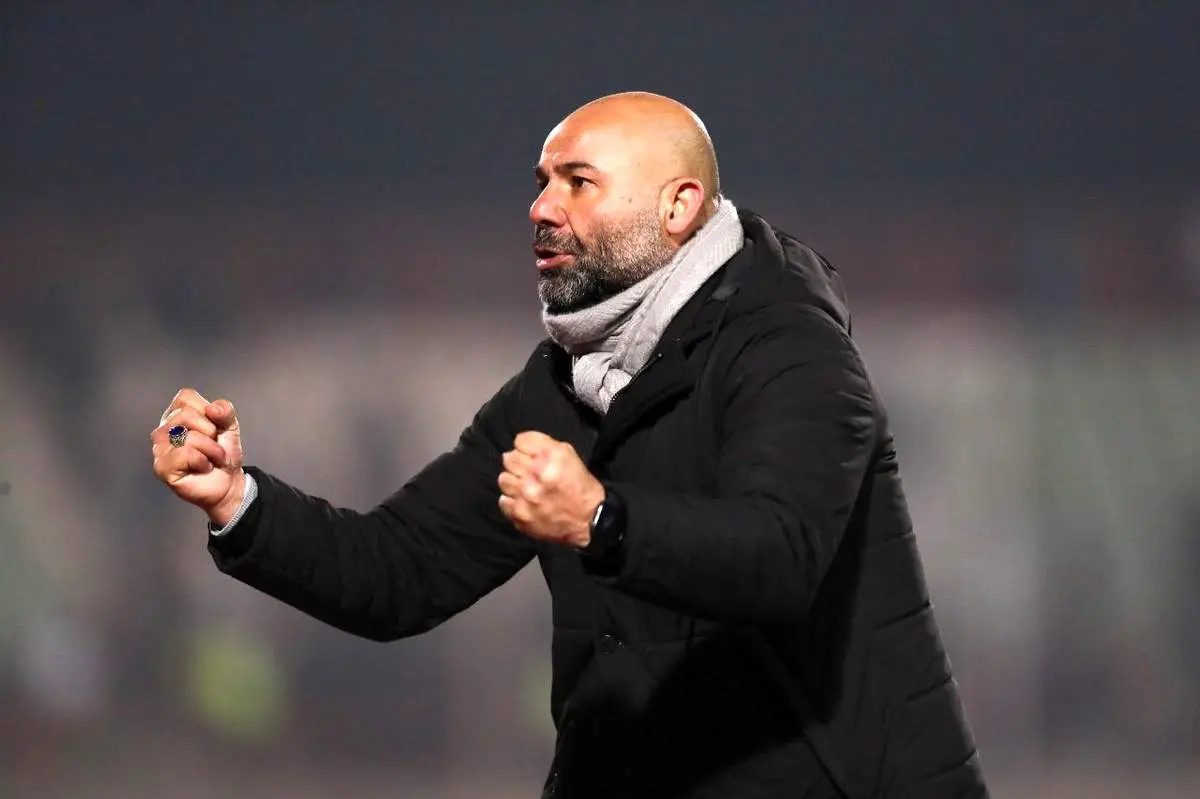 اولین دردسر بختیاری‌زاده: آیا مدیریت استقلال پشت اورا خالی کرد؟