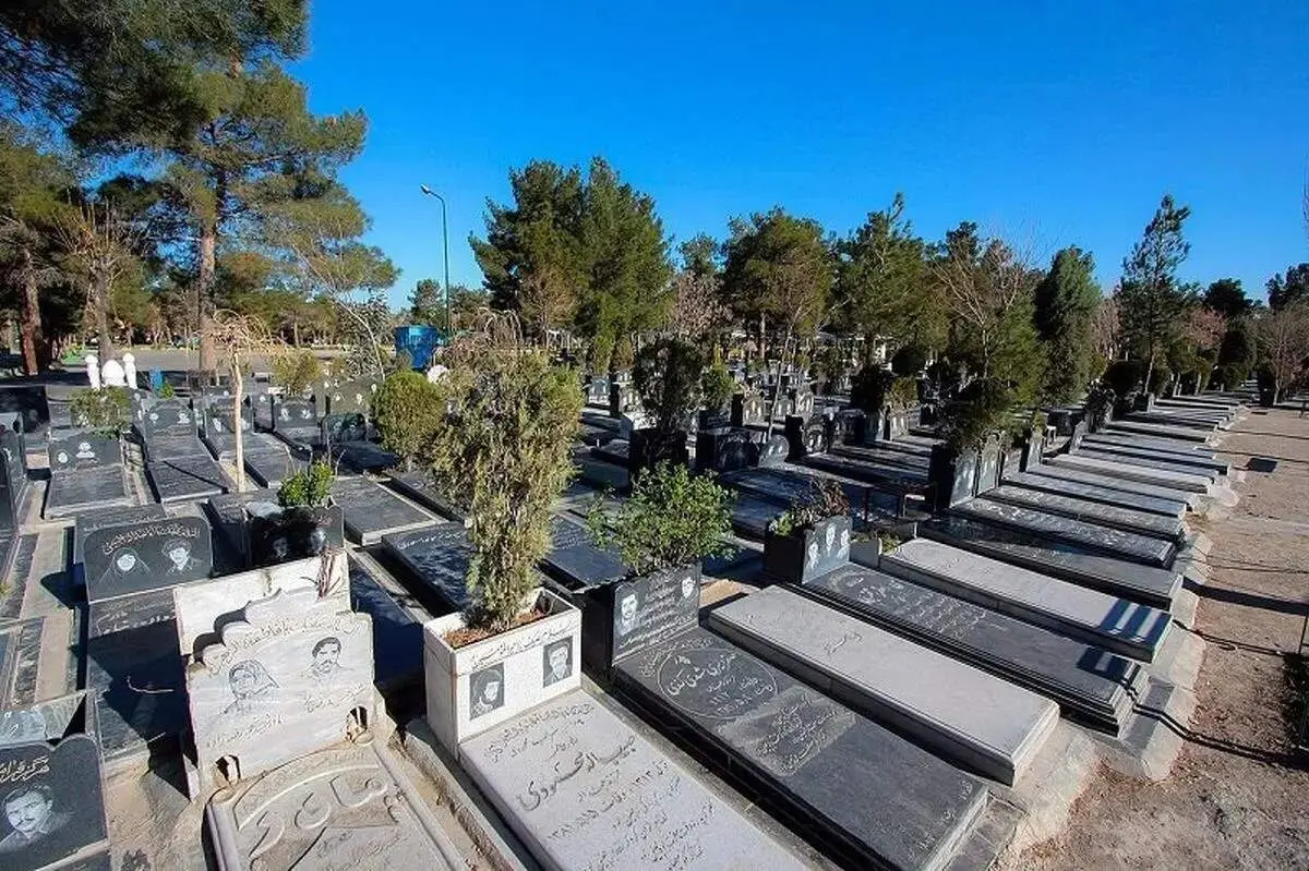 قیمت‌های عجیب و غریب سنگ قبر در تهران