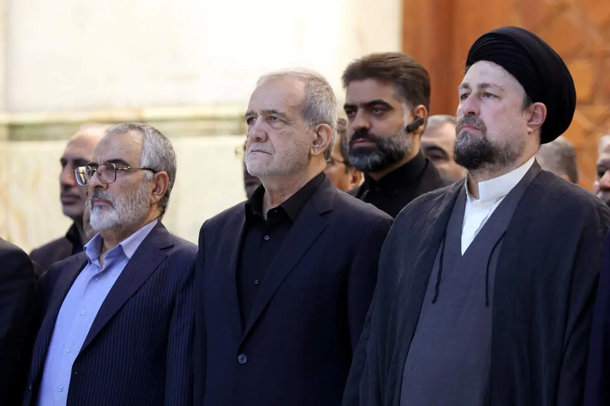 سیدحسن خمینی: دین‌داری بی‌عمل، دین‌داری نیست؛ روحانی هم باید وسط میدان باشد