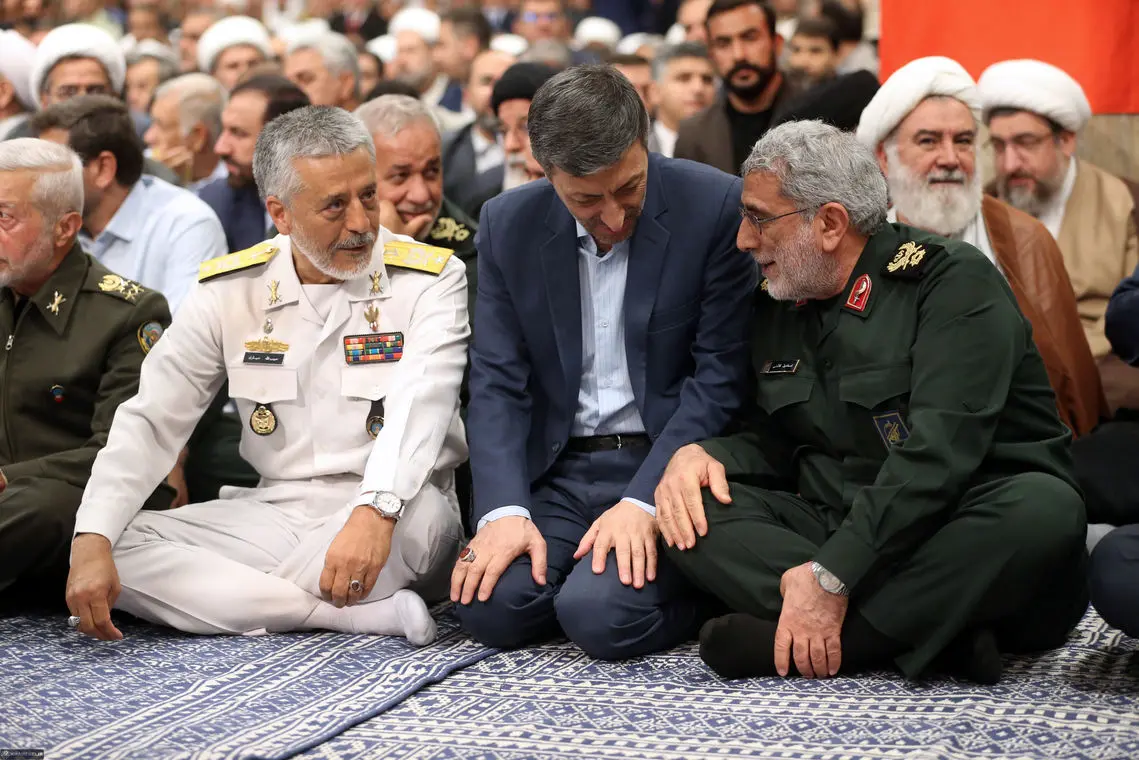 مراسم تنفیذ حکم ریاست جمهوری مسعود پزشکیان توسط رهبر انقلاب