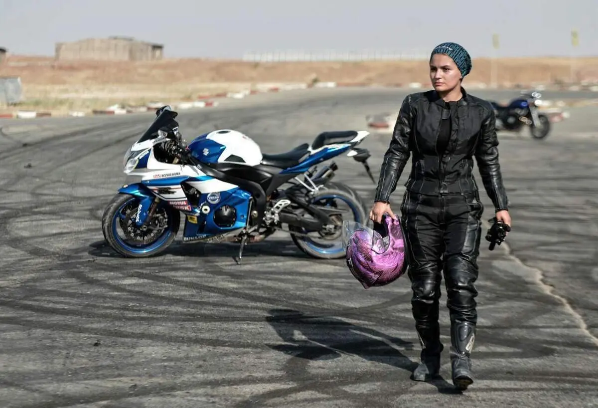 شرط نهایی صدور گواهینامه موتور برای زنان اعلام شد