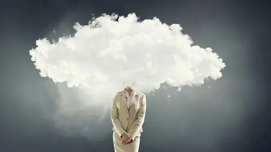 چرا نمی‌توانیم از گذشته رها شویم؟/ پاسخ در کودکی شماست!