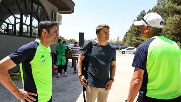 مهاجم ستاره کامرونی به پرسپولیس چراغ سبز نشان داد