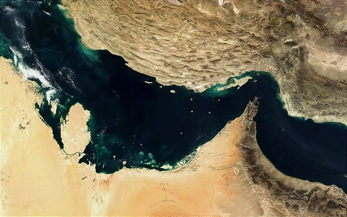 هشدار دوباره کیهان برای بستن تنگه هرمز؛ اصلاح‌طلبان چرا نگران شدند؟