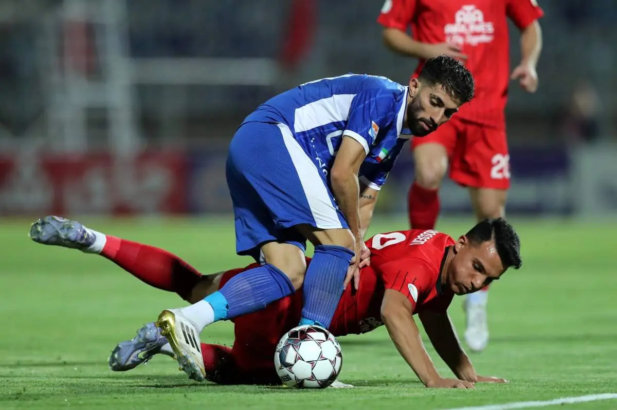 اولتیماتوم تراکتور به فوتبال ایران/ استقلال فقط در تهران بازی می‌کند!