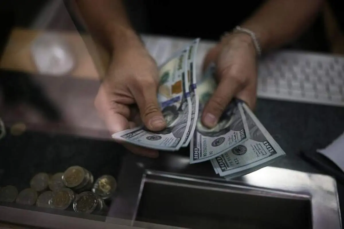 قیمت عصرگاهی دلار و یورو امروز سه شنبه ۷ بهمن ۱۴۰۴+ تحلیل اختصاصی