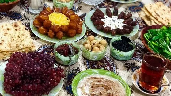 افشای هزینه نجومی سفره افطار در ۱۴۰۴ / یک وعده برای ۴ نفر چقدر آب می‌خورد؟ + جدول و تحلیل قیمت‌ها