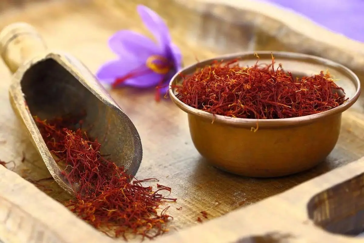بازار زعفران در آبان ۱۴۰۴ میلیونی شد