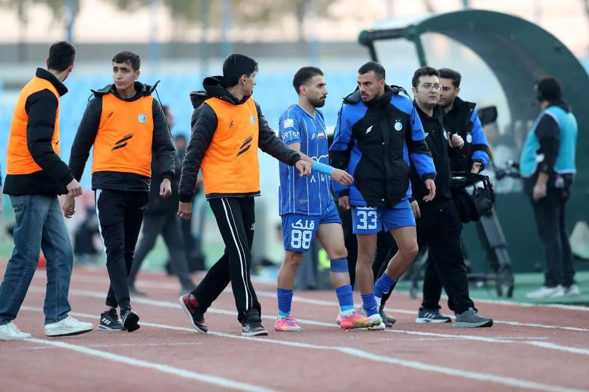 ستاره مصدوم استقلال همچنان غایب/ پشت‌پرده چیست؟