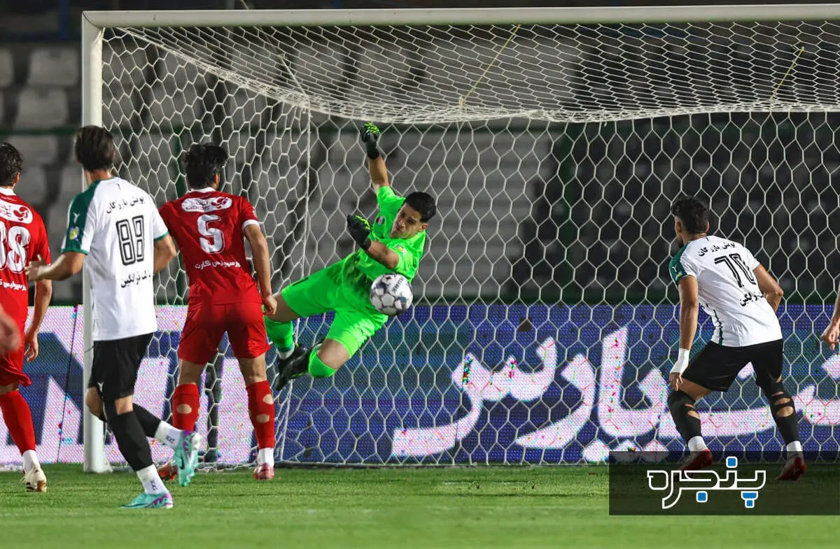 خلاصه بازی: پرسپولیس ۲ - ۰ ذوب آهن ؛ پایان هاشمیان و پرسپولیس با اولین پیروزی در تهران؟