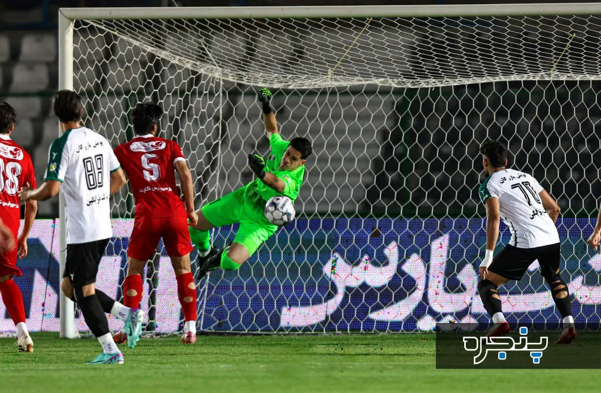 خلاصه بازی: پرسپولیس ۲ - ۰ ذوب آهن ؛ پایان هاشمیان و پرسپولیس با اولین پیروزی در تهران؟