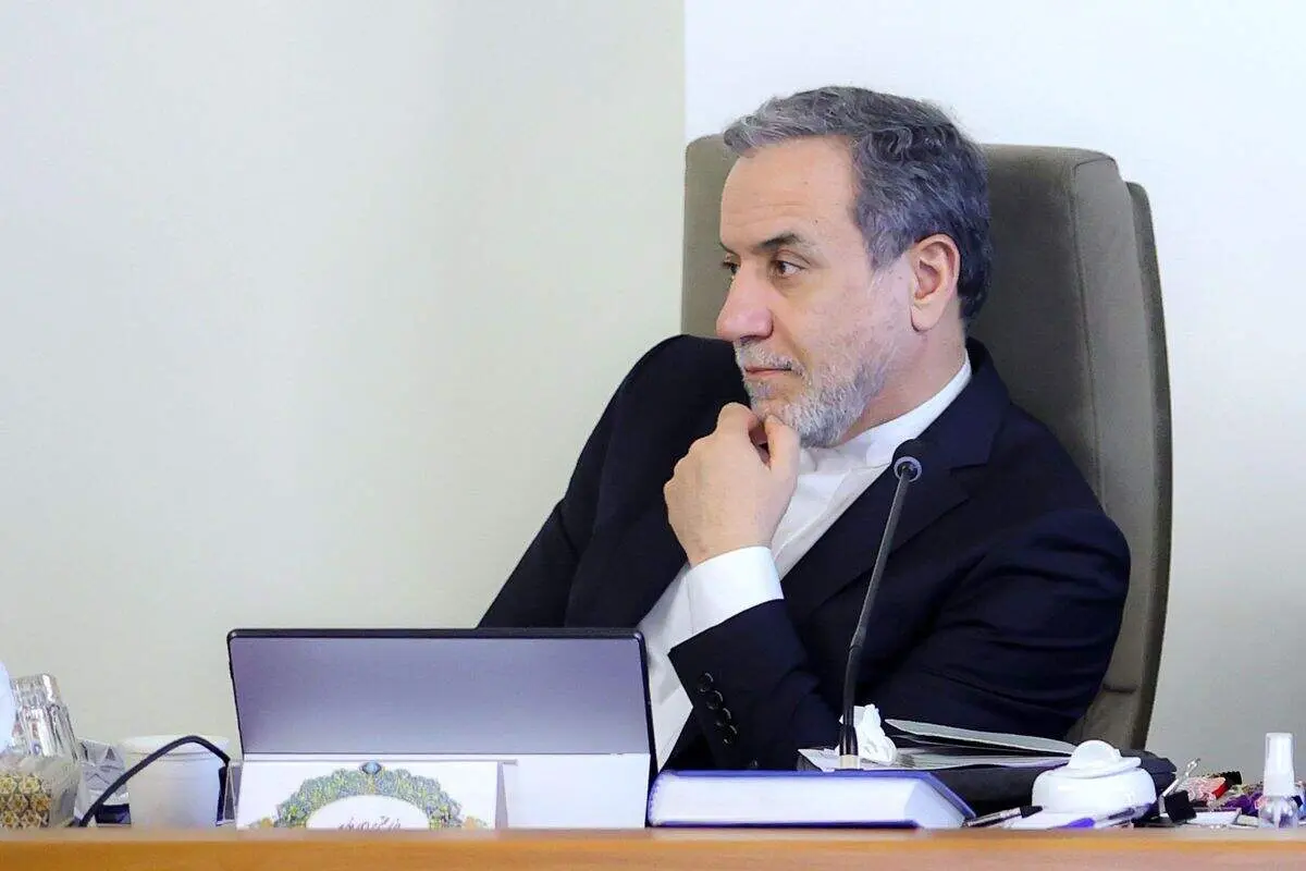 عراقچی: اگر اروپا می‌خواهد نقش ایفا کند باید از سیاست‌ تهدید و فشار از جمله تهدید به اجرای سازوکار اسنپ بک دست بردارند
