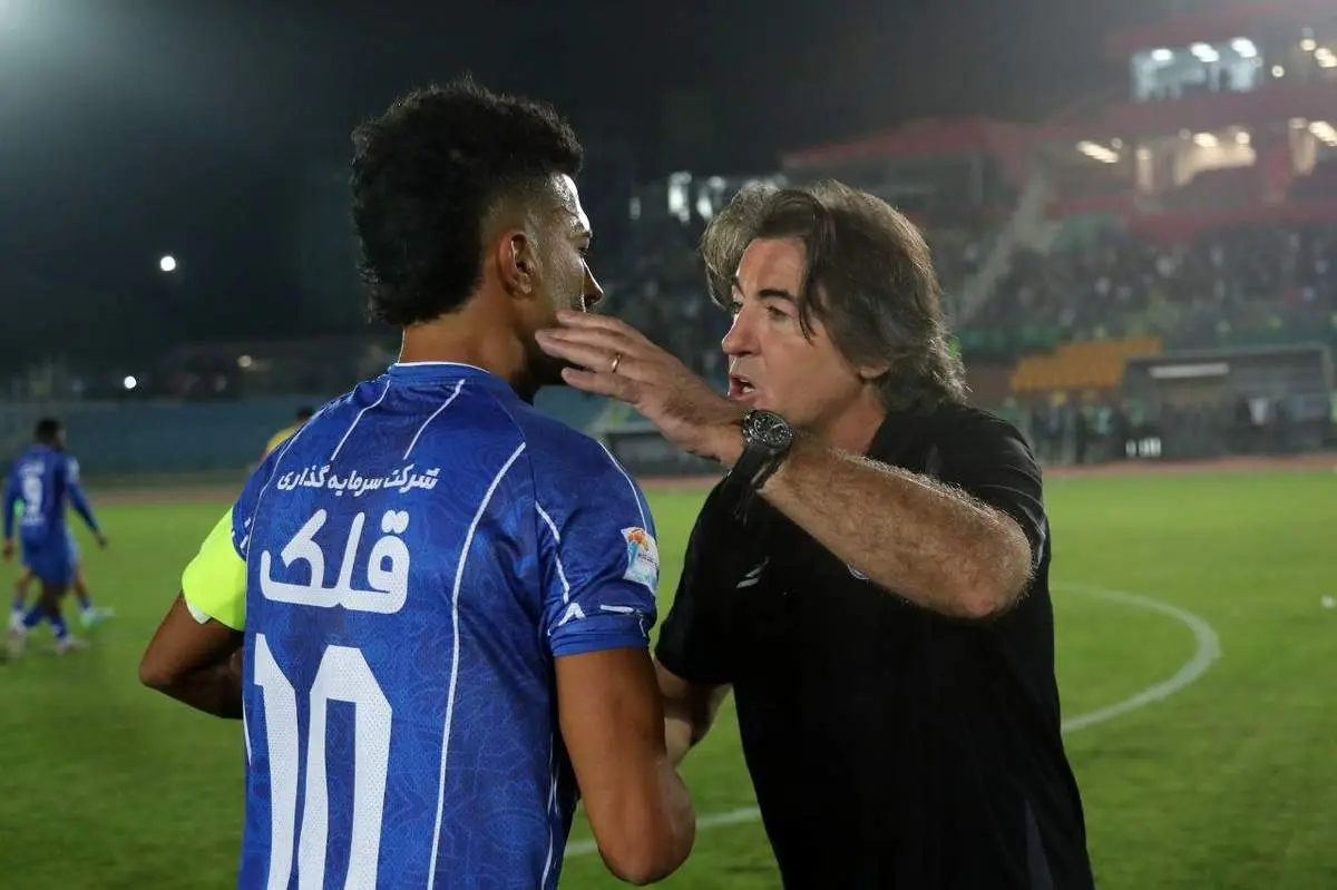 بحران در تمرین استقلال: ساپینتو رامین رضاییان را اخراج کرد/ پچ پچ ممنوع!