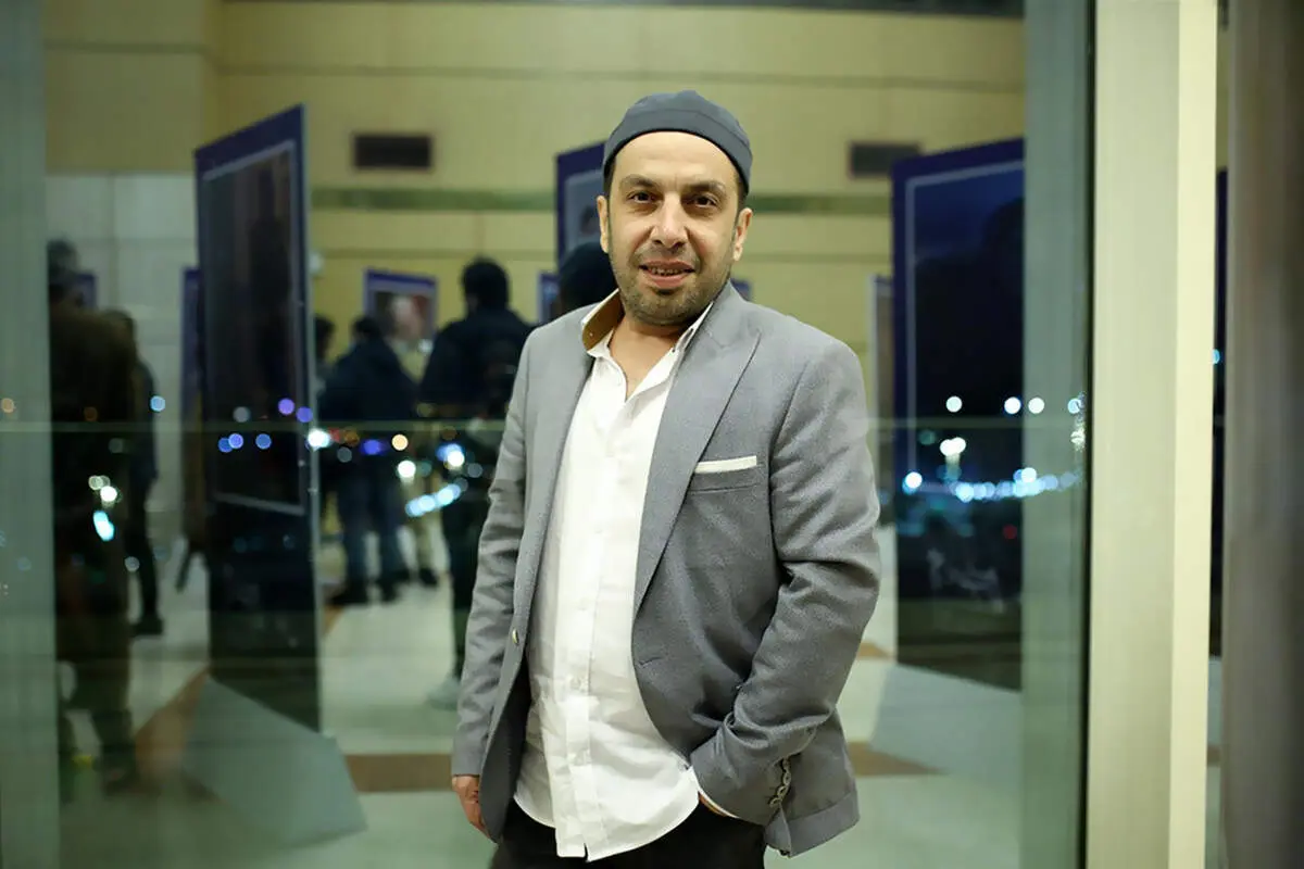 عکس عاشقانه عباس جمشیدی و همسرش در اکران «باغ کیانوش»