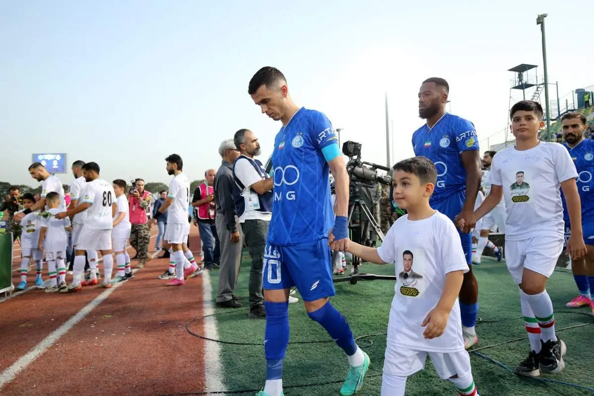 تصویر بازیکن مغضوب استقلال روی پوستر ویژه فیفا برای جام جهانی!