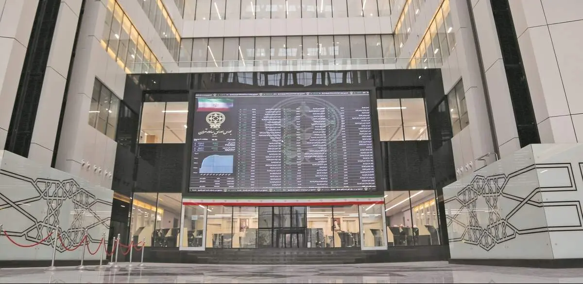 آخرین وضعیت بازار بورس امروز چهارشنبه 18 تیر 1404 اعلام شد