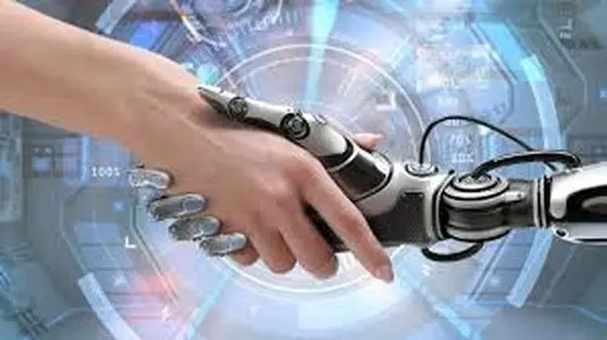 IRON؛ انسان‌نماترین ربات جهان با ۶۲ مفصل، ۲۰۲۶ به بازار می‌آید