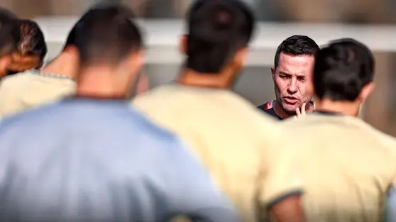 اوسمار: هیچ بازیکنی مازاد نیست!