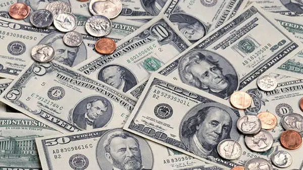 پیش‌ بینی آتشین قیمت دلار فردا چهارشنبه ۸ بهمن ۱۴۰۴ 