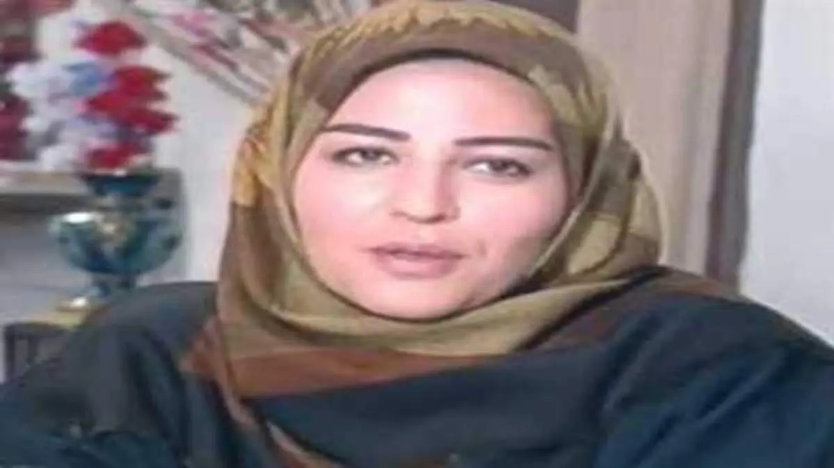 جذابیت تمام‌نشدنی «عروس منفور پدرسالار» در ۵۲ سالگی