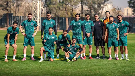 پوستر دربی پرسپولیس و یادآوری خاطرات گل‌های تاریخی سرخ‌ها + عکس