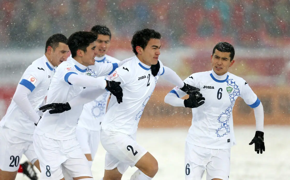 رستم آشورماتوف در راه تهران؛ انتظار هواداران استقلال به پایان میرسد؟