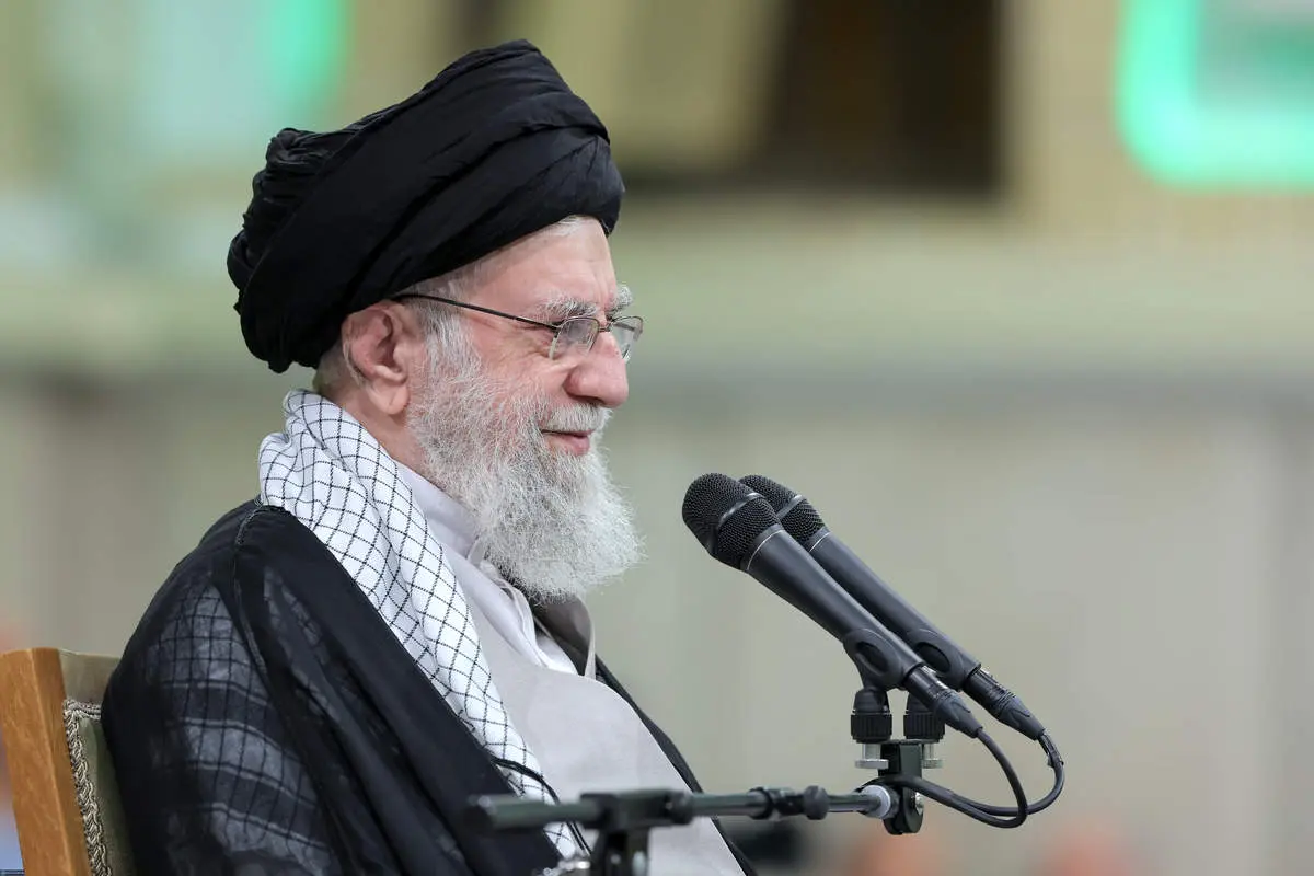 رهبر انقلاب: مذاکره با آمریکا بیحاصل بود و احتمال موفقیت در آینده هم بعید است